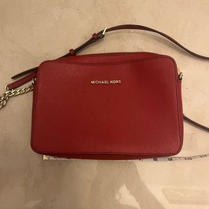 Michael Kors red❤️crossbody bag